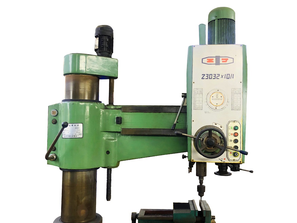 沈阳中捷Z3032钻床
